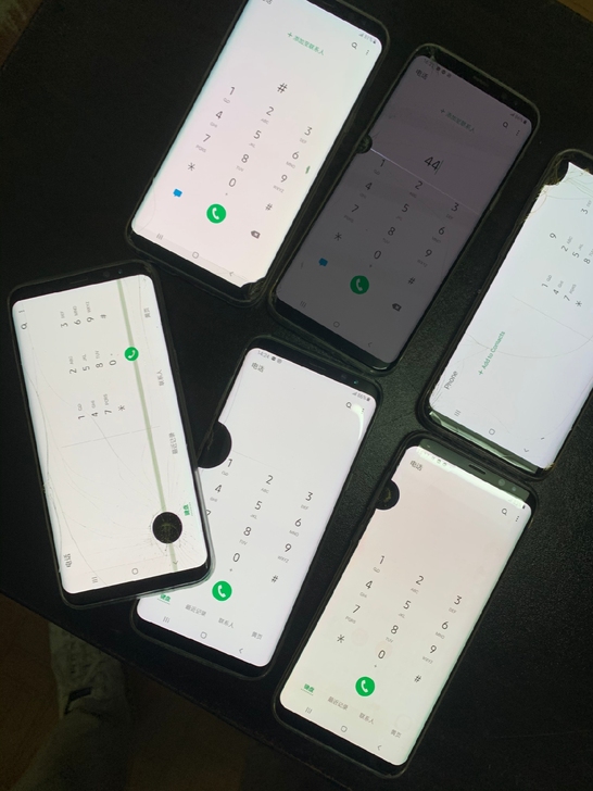 三星Note8 工作室专用机。