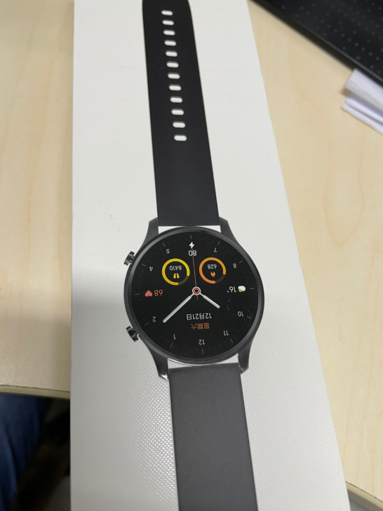 小米手表color,朋友送的,仅仅拆开看了...