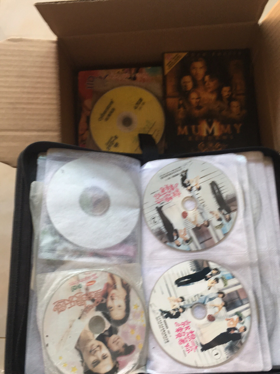 电视电影dvd一箱