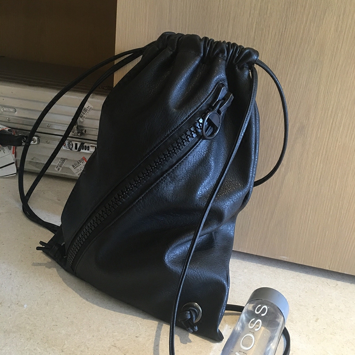 【陳丁丁】春夏新品 人手必备! 港风斜面暗...