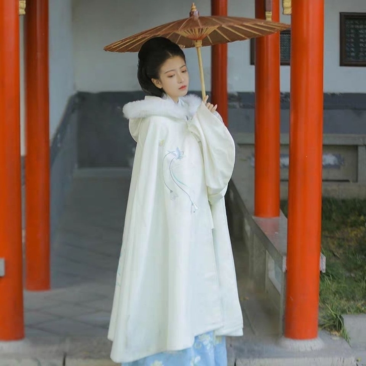 【铃兰】汉服斗蓬女古风加绒加厚长款秋冬保暖...
