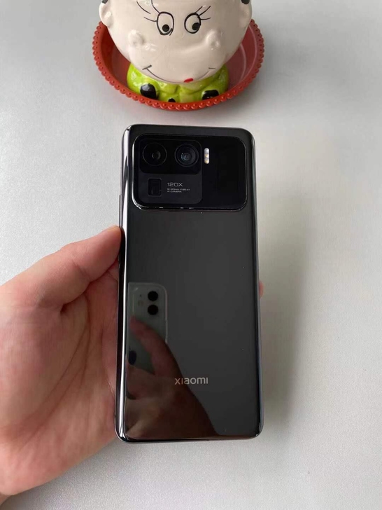 小米11u黑色  12+256G 95新