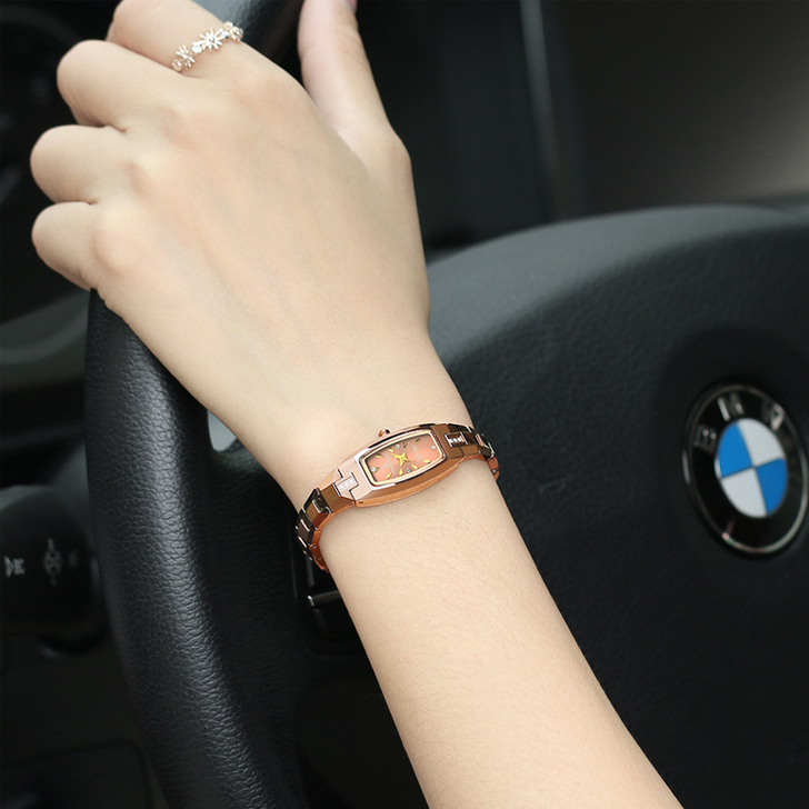 正品超薄防水手表女士腕表石英女钨钢女表男情...