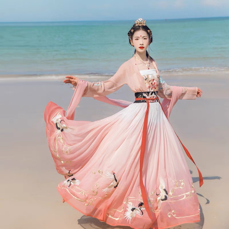 汉尚华莲灵语鹤齐腰十三余异色花神祭对襟衫