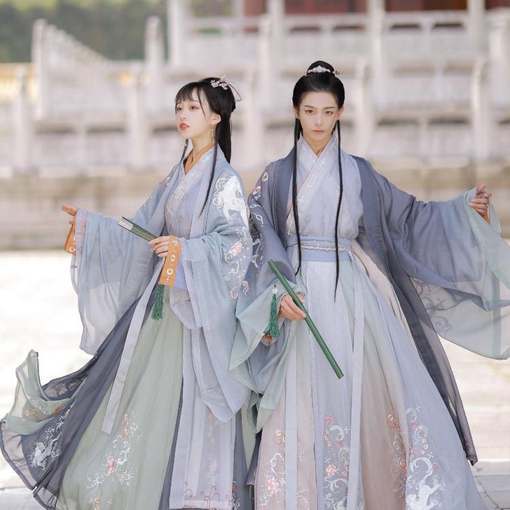 急出一件绝美汉服