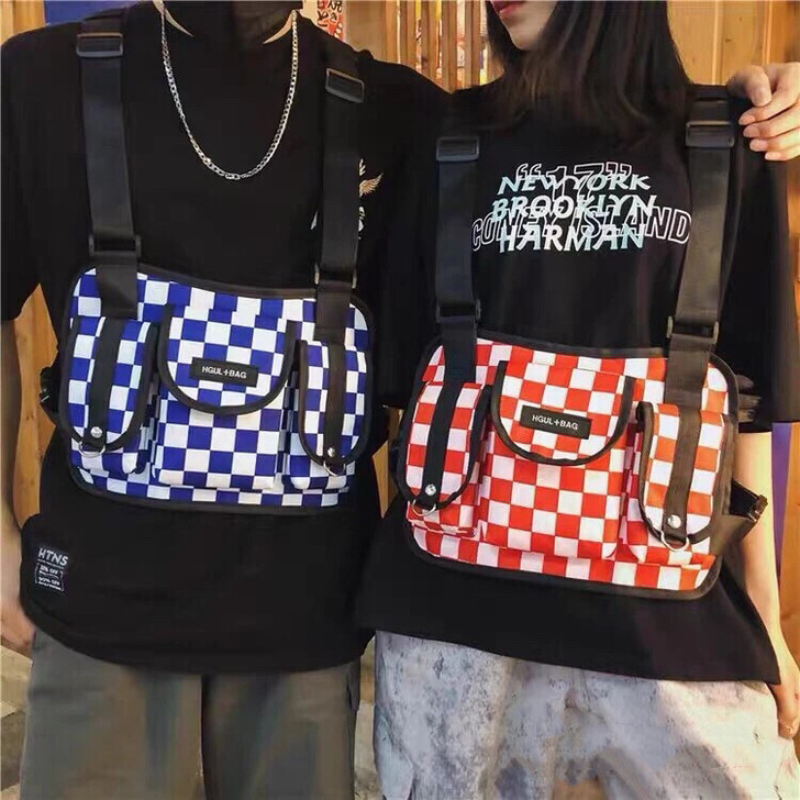 潮流工装胸包，吃鸡胸包，战术包，胸前包，颜...