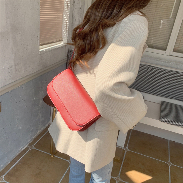 韩国秋冬新款百搭酒红单肩腋下包ins简约女...