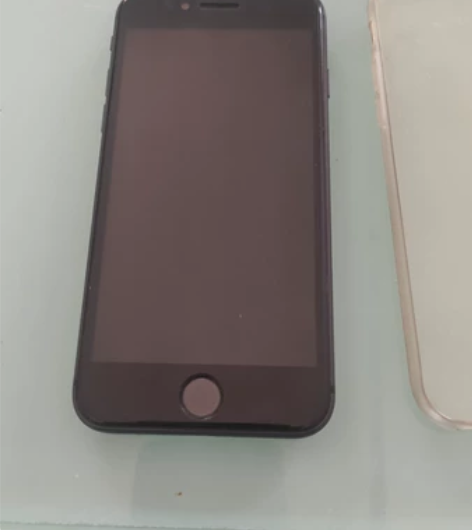 自用苹果8，国行版本，中国大陆版本，自用手...