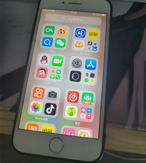 美版小8  64G  白色面板  边框只有...
