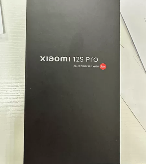 小米12spro 12+256 白色 99...