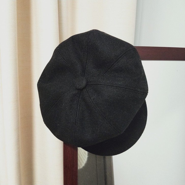 黑色贝雷帽，全新，没有戴过