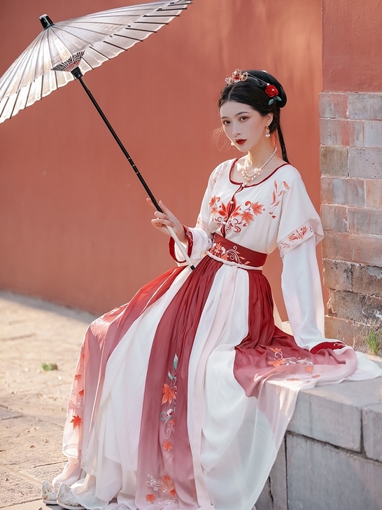 醉雨朵二月红正品原创半臂坦领白菜唐制汉服女...