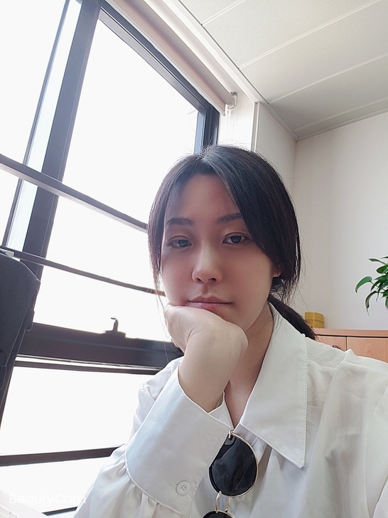 转让一架黑色钢琴，磨砂键，不伤眼。调下音即...