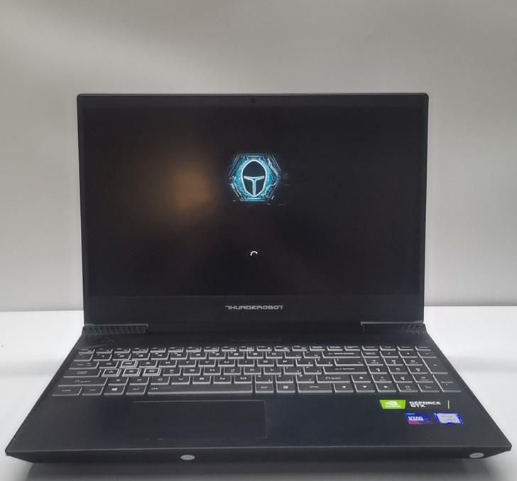 95新雷神911 Air二手笔记本国行8G...