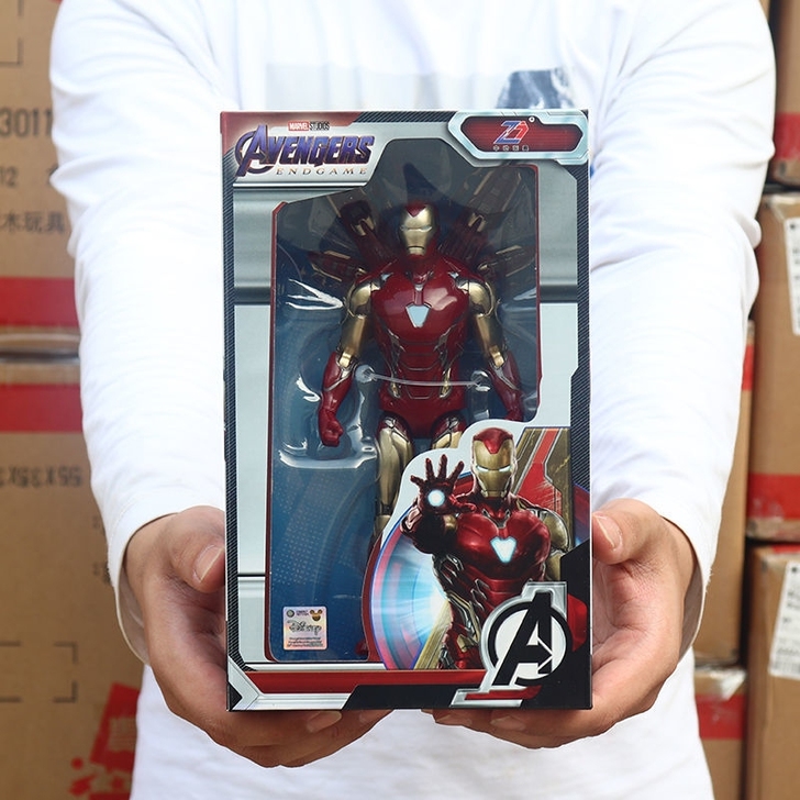 中动漫威蜘蛛侠 雷神 绿巨人 美国队长 钢...