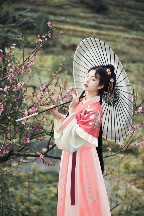 晋制绣花套装