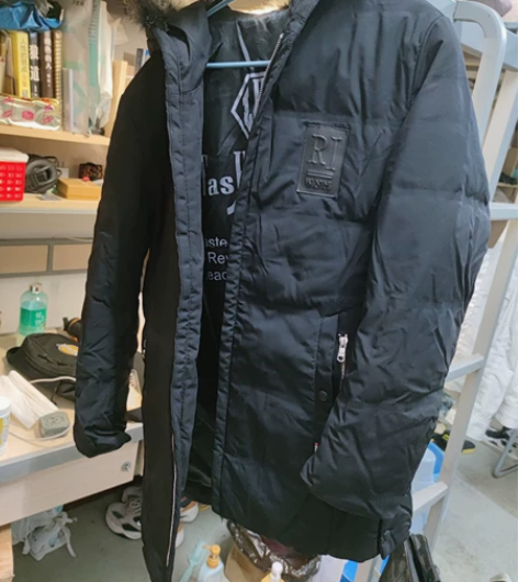 凯旋门男士中长款羽绒服 适合130斤左右,...