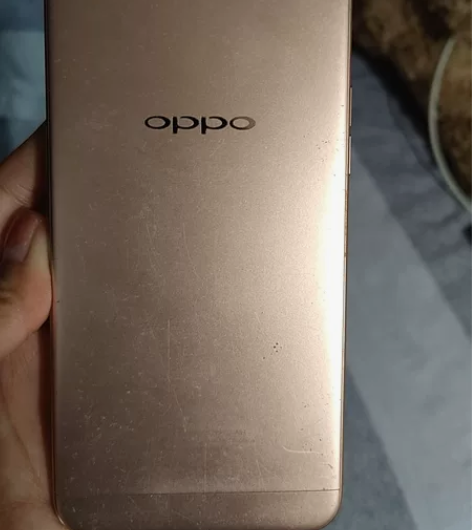 OPPO A57玫瑰金 3+32上大学后闲...