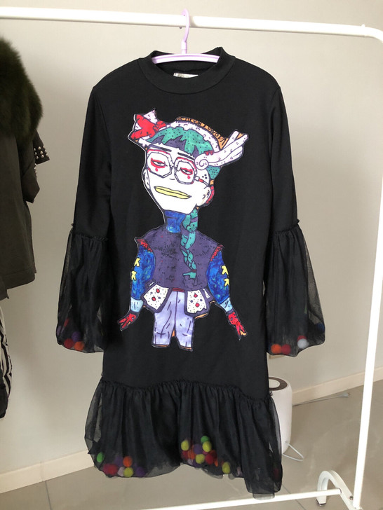 可爱动物拼接蕾丝连衣裙 裙型：荷叶边裙 服...