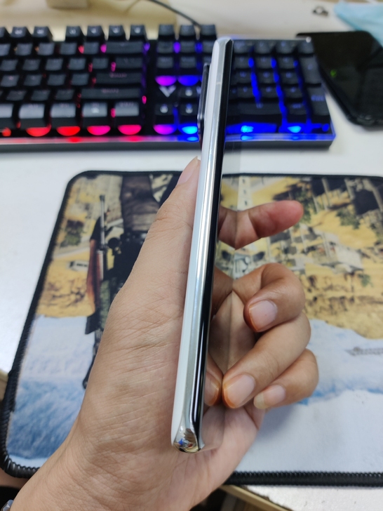 小米11ULTRA. 陶瓷白 12+256...