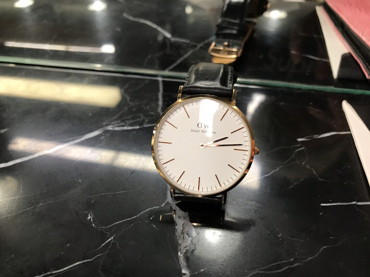 正品dw皮带超薄Daniel Wellin...
