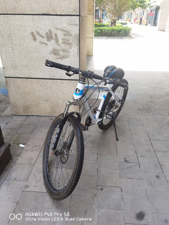 价格500块钱,原价2000,需要的联系。