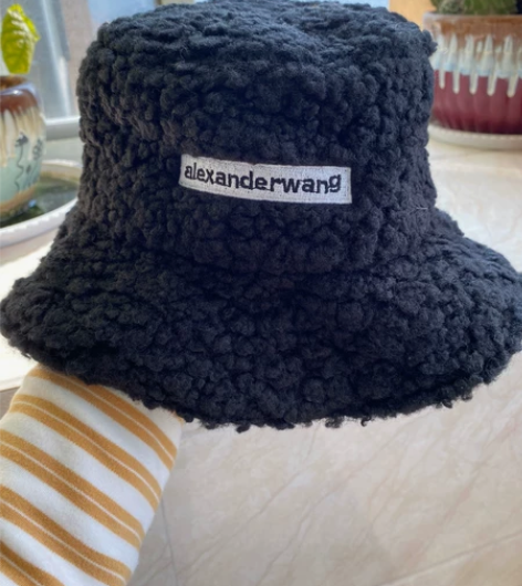 毛绒帽 百搭有型 超级保暖 超级显脸小 买...