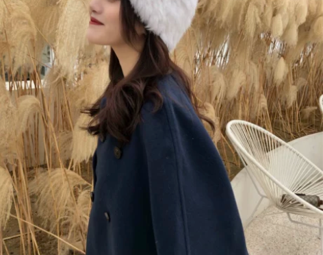 日系白色秋冬雪季毛绒帽女冬时尚保暖毛线护耳...