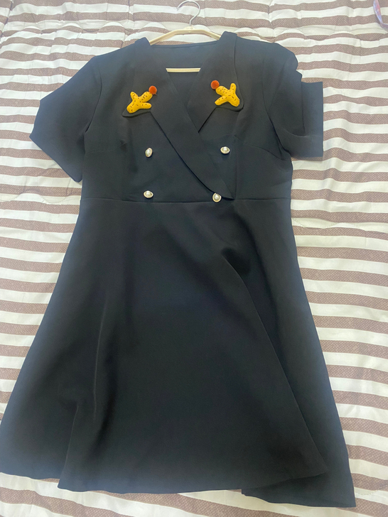 全新连衣裙女