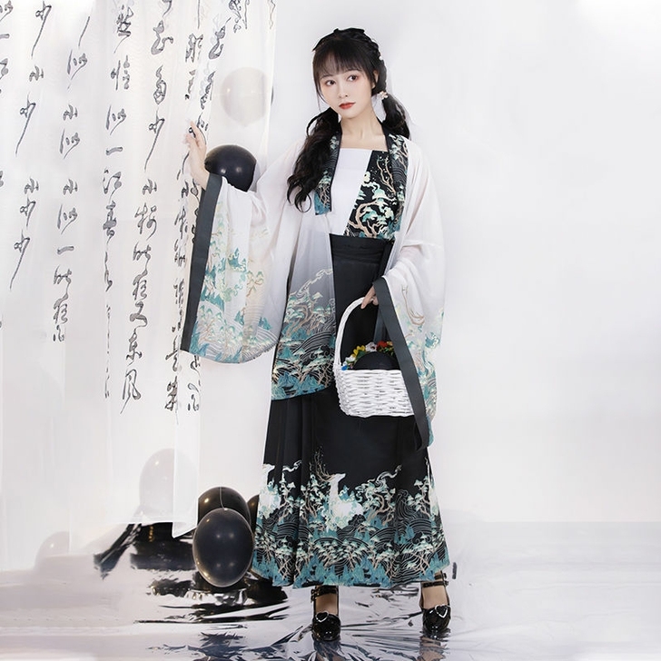 蓊蓊明制汉服女全套改良汉元素