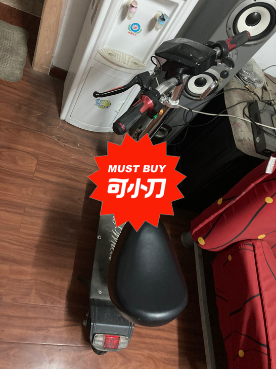 小型电动车，买了一年了