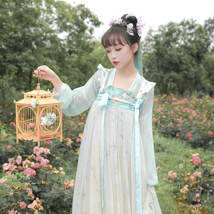 七月夕 民族装舞台装