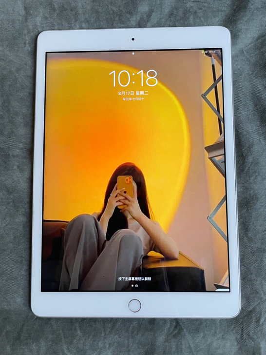 公司闲置新平板苹果ipad2019款7代几...