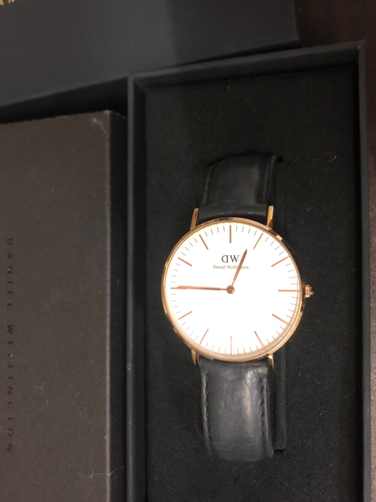 DW手表，女表，表盘36mm，官网正品。包...