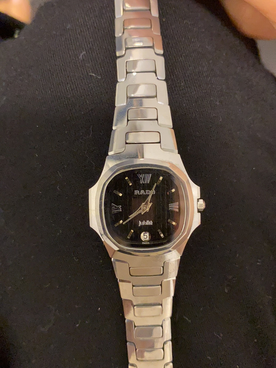 雷达rado jubile手表，表链缺少一...