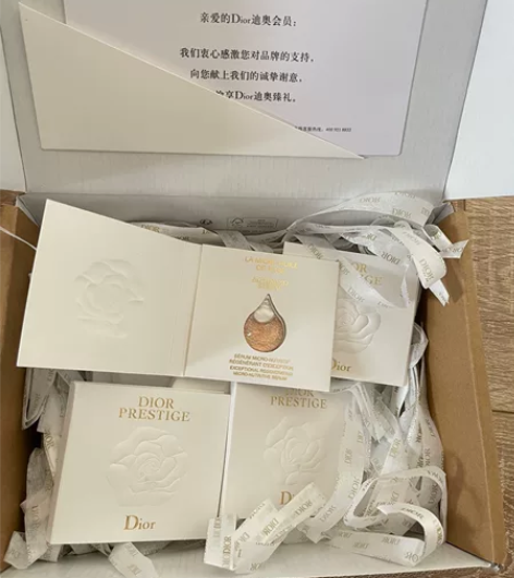迪奥花蜜精华1ml 10个起包邮 柜台...