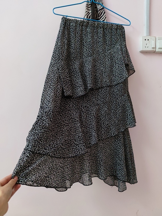 碎花半身裙s码 雪纺面料 很凉快很舒服 ...