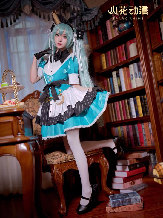 【安川馆出租】25三天xd价cos初音爱丽...