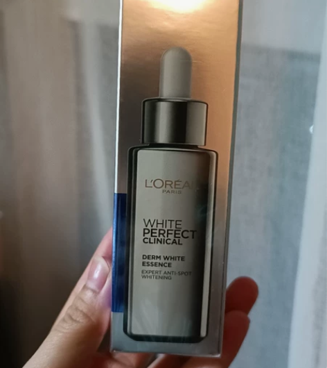 全新包邮欧莱雅美白精华30ml 日期没看 ...