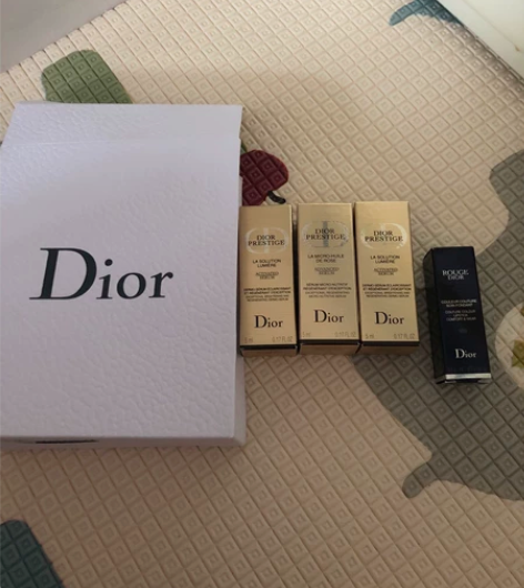 迪奥玫瑰精华5Ml 全新的 旗舰店中奖的 ...