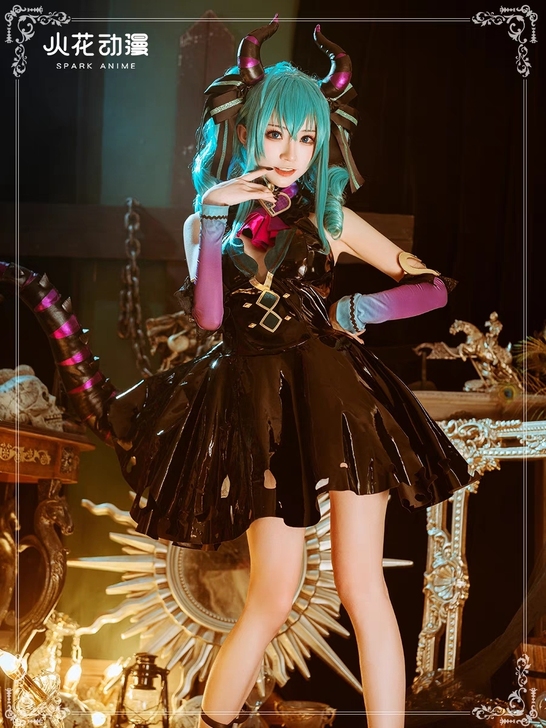 【收】火花动漫初音未来cos服初音小恶魔m...