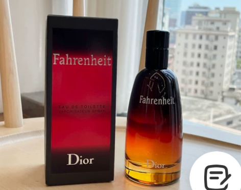 Dior迪奥香水华氏温度一种很经典的木质香...