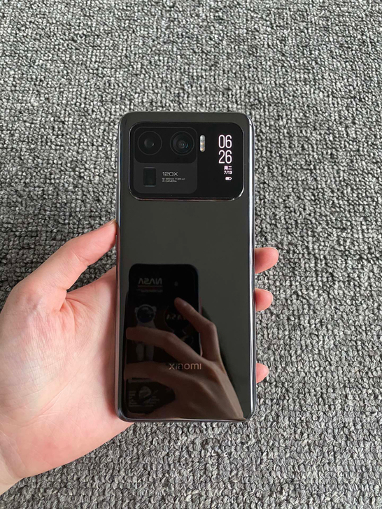 小米11U黑色，12+256G  98新