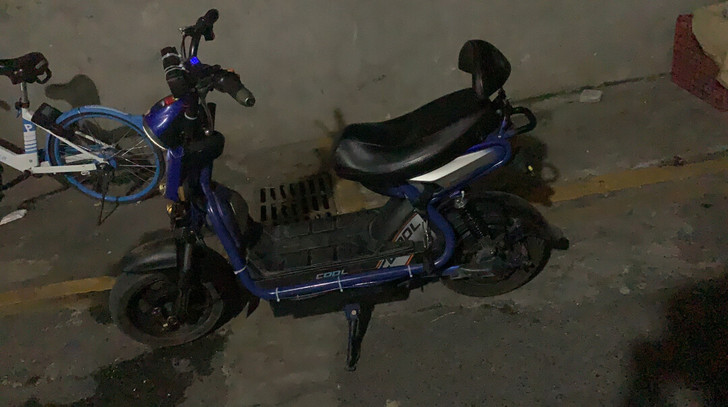 出台 极酷s 48-72伏通用 支持面...