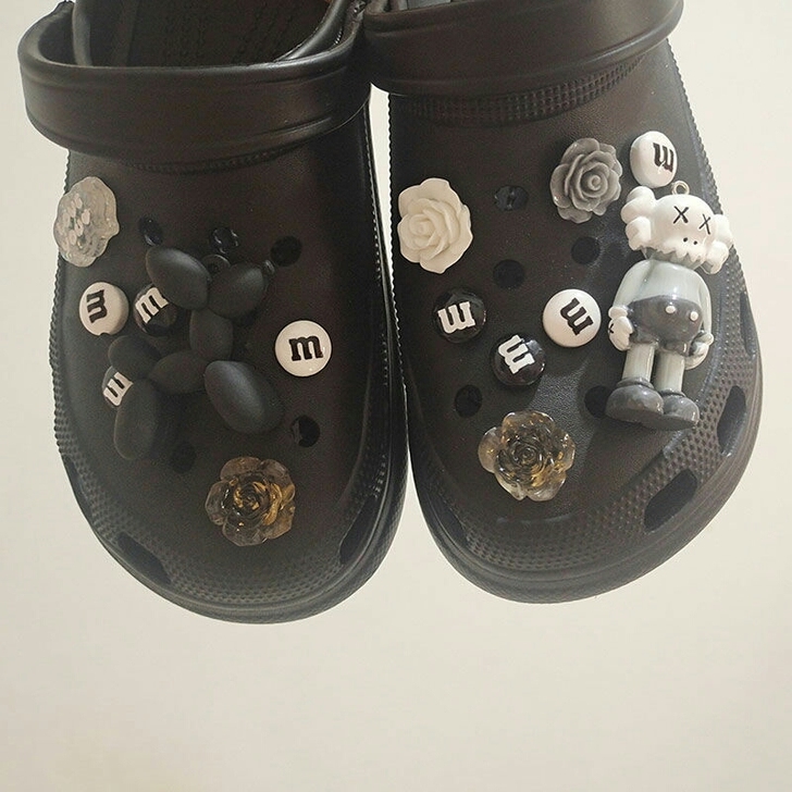 Crocs鞋扣小红书爆款芝麻街暴力熊鞋花鞋...