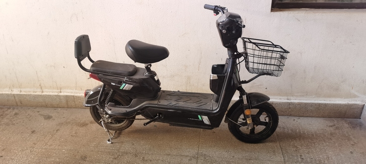 出售一辆小摩托,因为在家带孩,没时间骑一直...