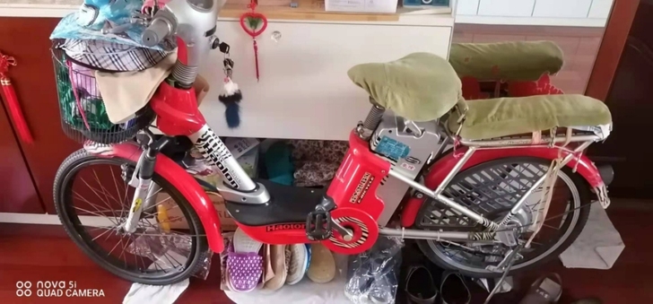 卖电动车500元转卖,买时1990在铁百买...