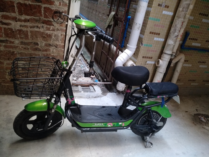 电动车闲置48/12带新电池