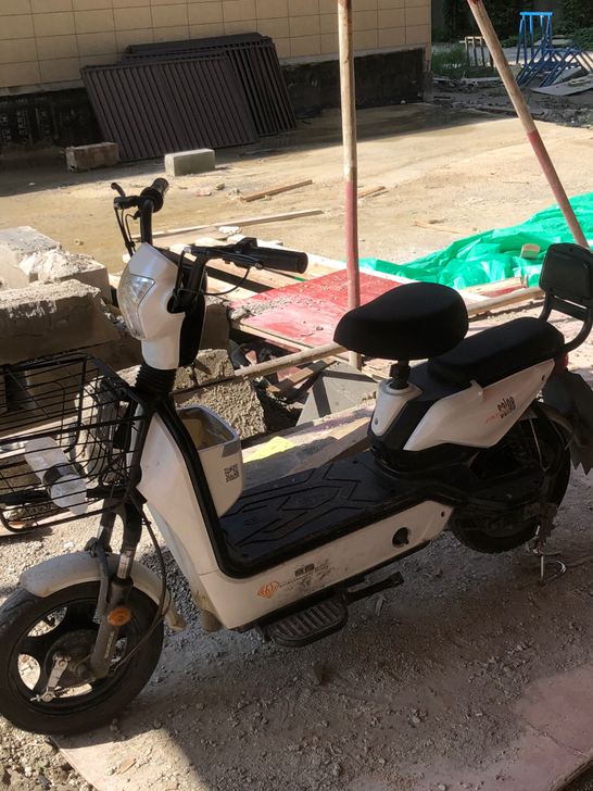 准备搬家了 带不走所以出手了 电瓶一切正常...