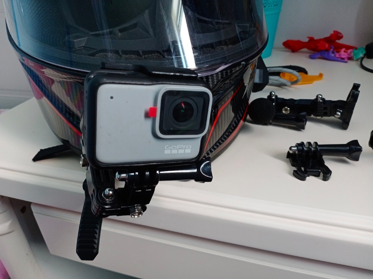 相机支持:分辨率4k30帧/1440-60...